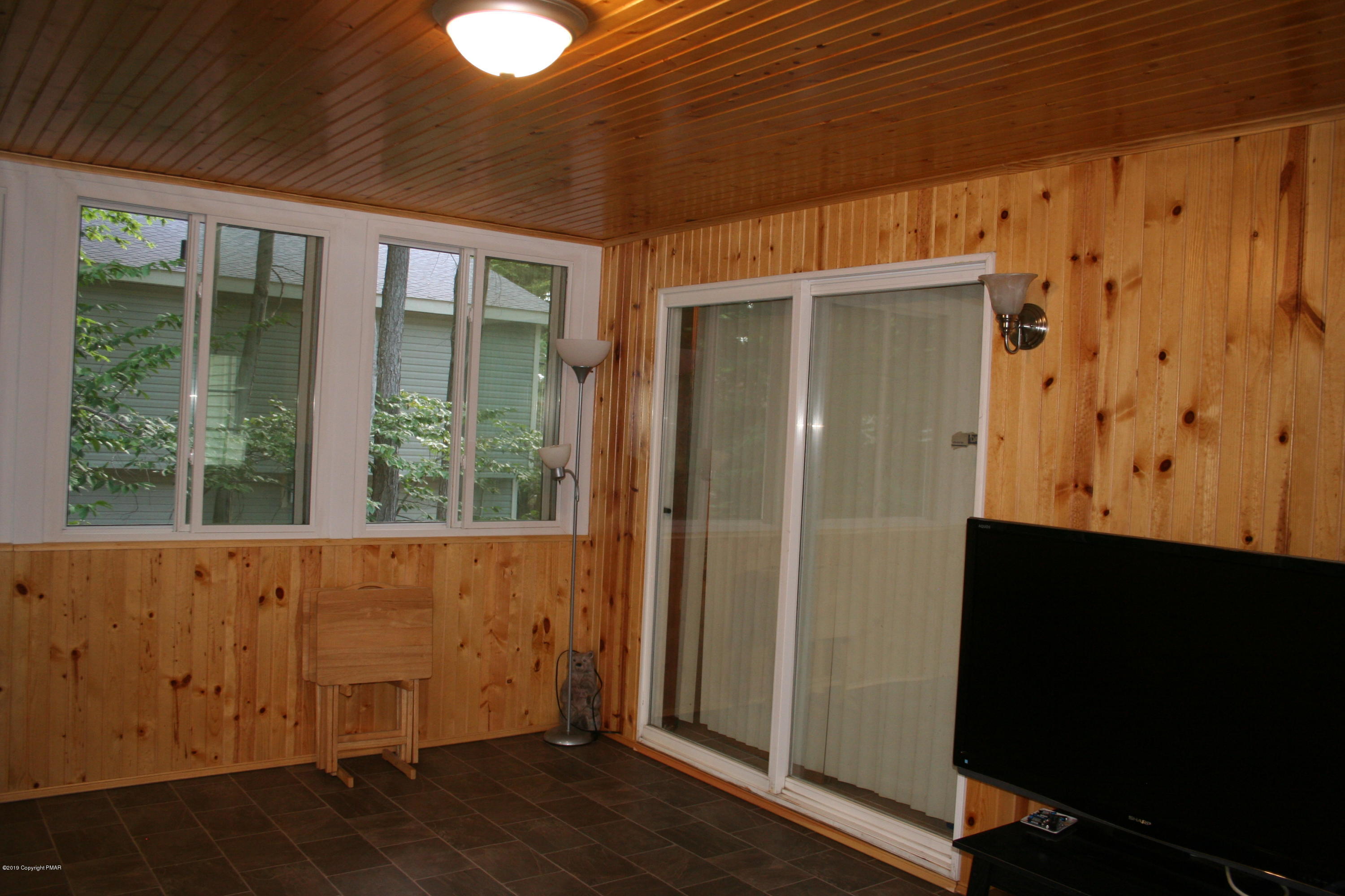 7614 Sawmill Road Tobyhanna, PA 18466 - Photo 16 of 37 IMG_8038