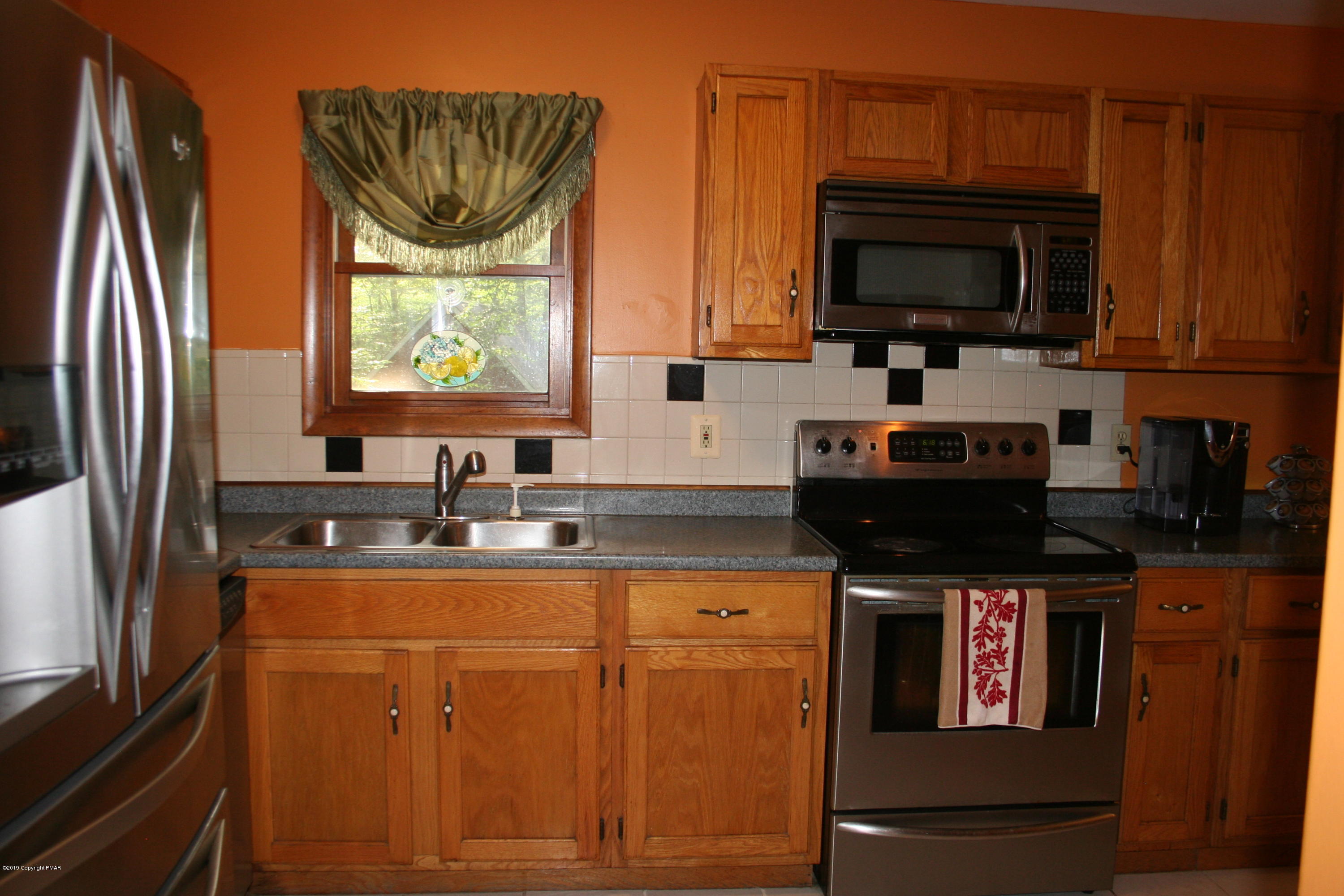 7614 Sawmill Road Tobyhanna, PA 18466 - Photo 10 of 37 IMG_8079