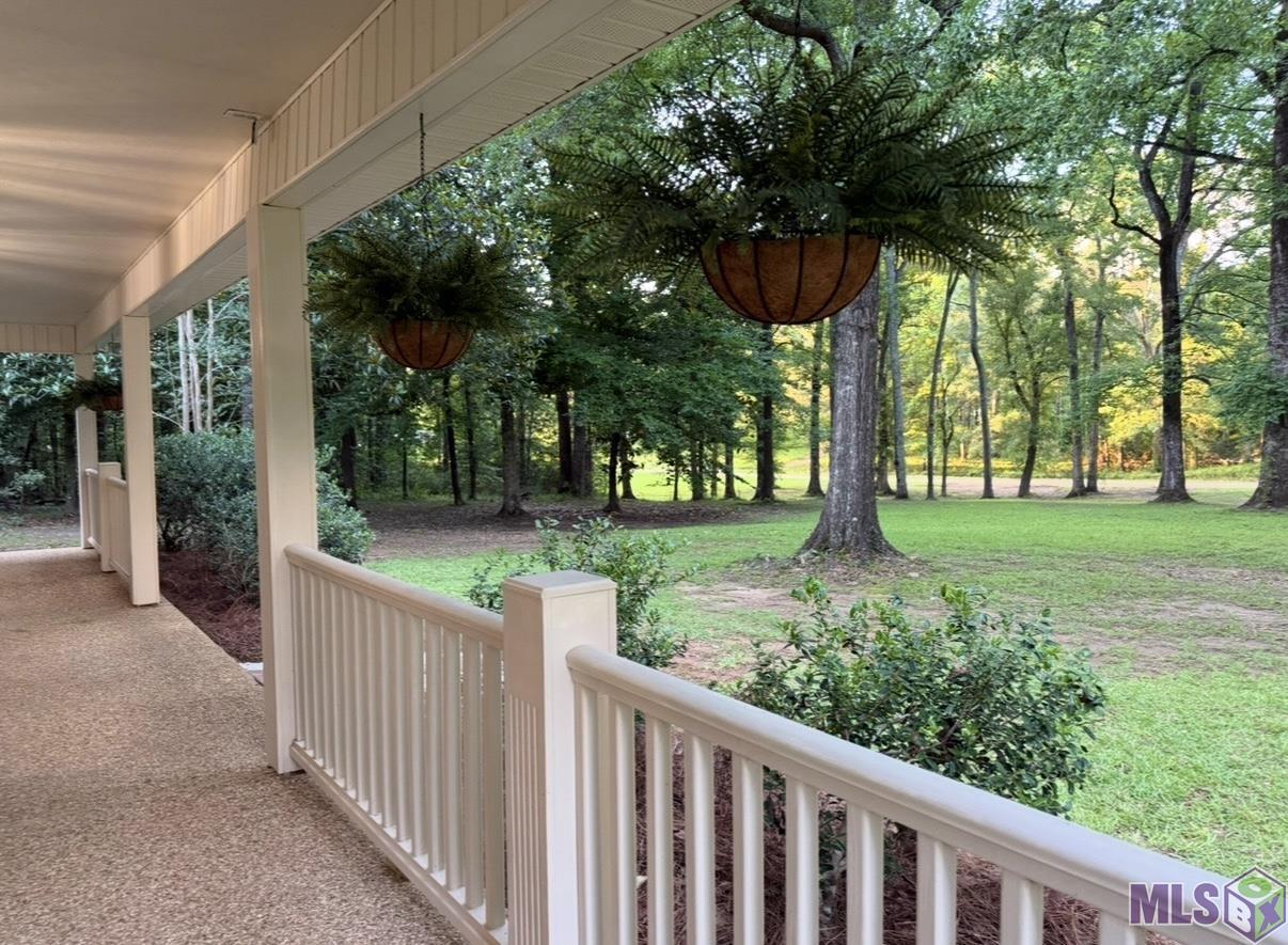 2363 Holly Ridge Road Jackson, LA 70748 - Photo 2 of 49
