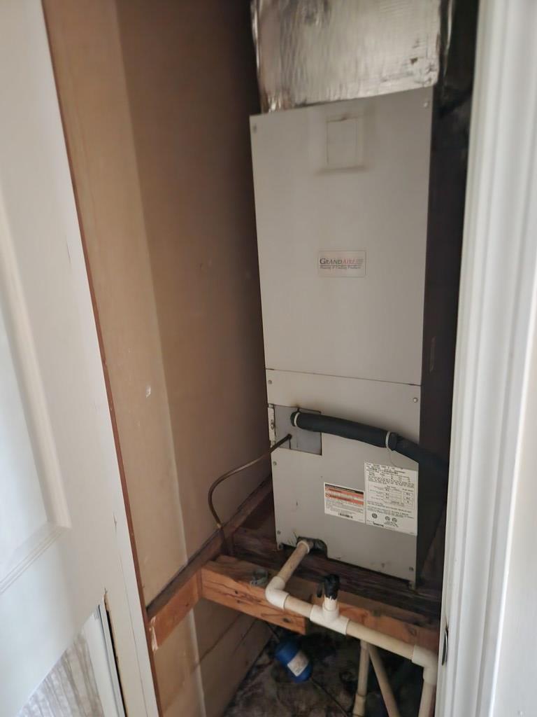 1005 Harris Road Ozark, AL 36360 - Photo 31 of 31 HVAC Unit