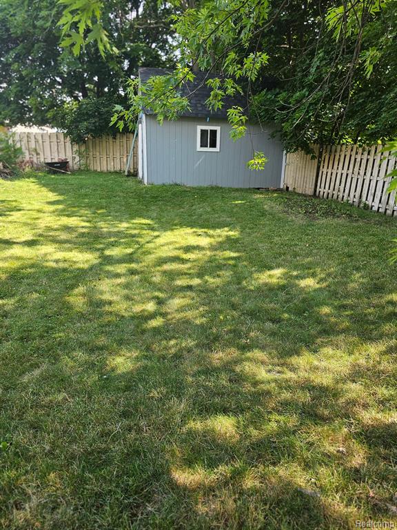 751 Isbell Street Howell, MI 48843 - Photo 18 of 23 Gallery Image 18
