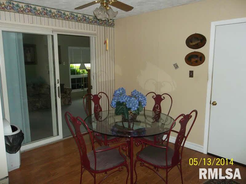 1072 Crystal Road West Frankfort, IL 62896 - Photo 15 of 26 Gallery Image 15