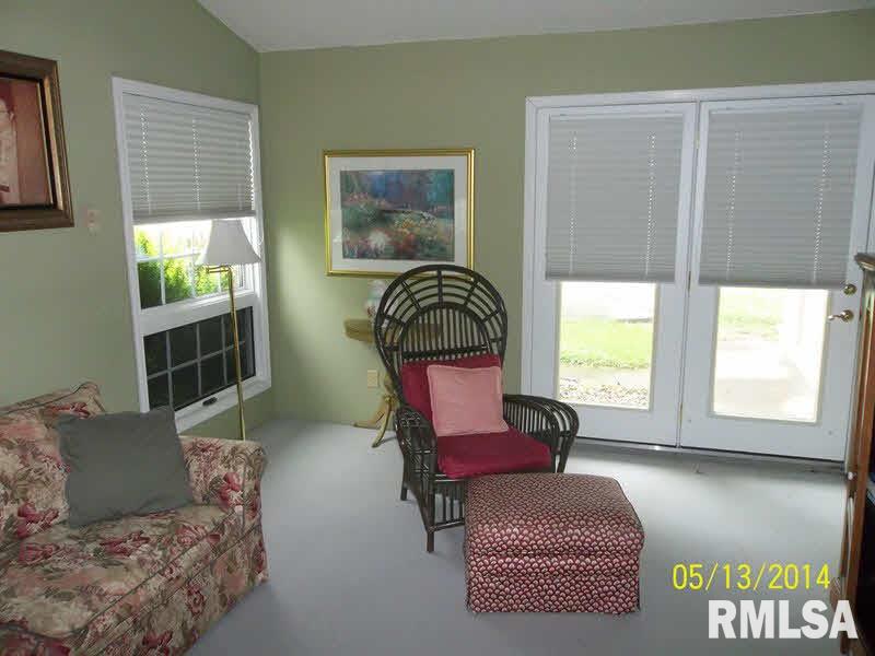 1072 Crystal Road West Frankfort, IL 62896 - Photo 16 of 26 Gallery Image 16