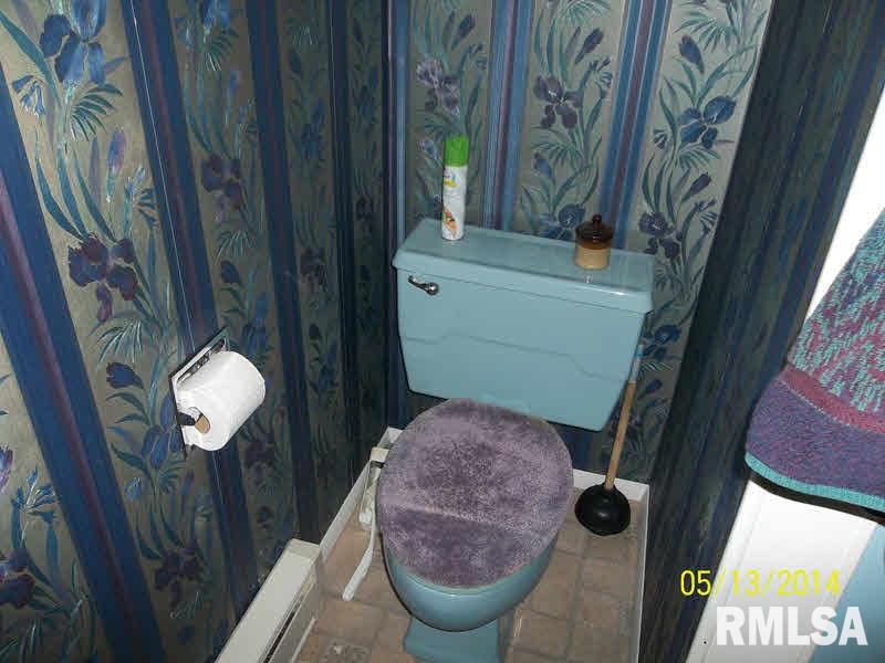 1072 Crystal Road West Frankfort, IL 62896 - Photo 22 of 26 Gallery Image 22