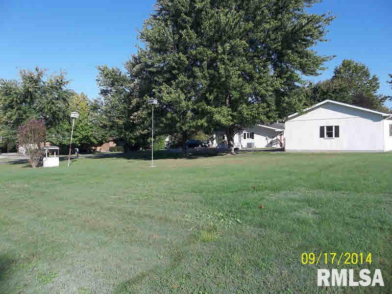 1072 Crystal Road West Frankfort, IL 62896 - Photo 6 of 26 Gallery Image 6