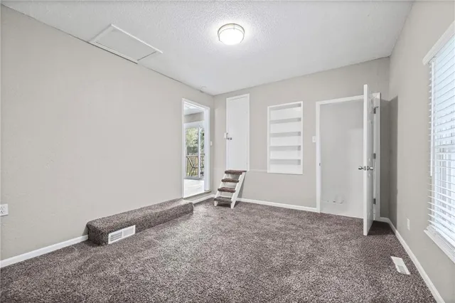 $194,500 | 303 West Marcia Avenue, Independence, MO 64050