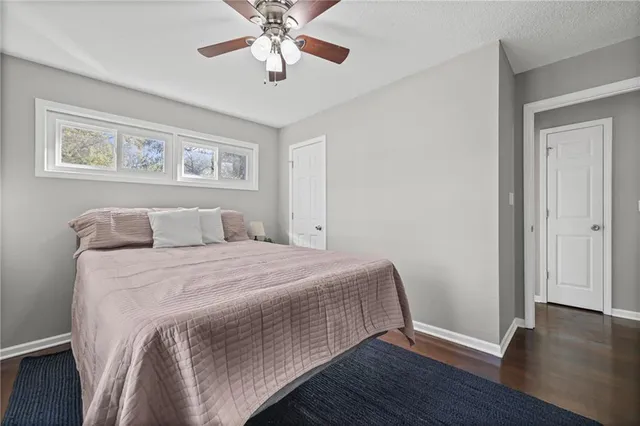 $194,500 | 303 West Marcia Avenue, Independence, MO 64050