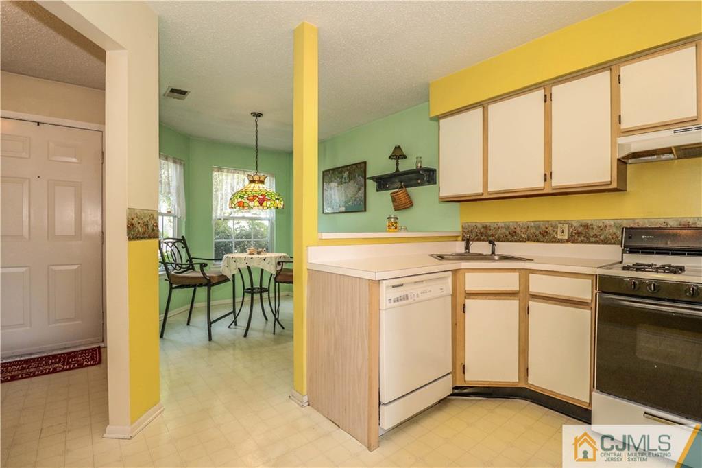 330 Lunar Road, Unit 330 Piscataway, NJ 08854 - Photo 7 of 22 Gallery Image 7