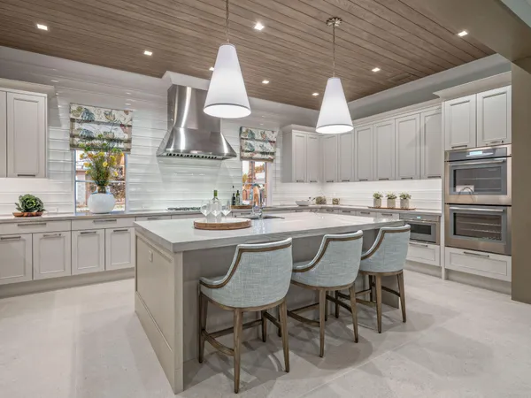$4,995,000 | 2913 Bluewater Cove, Gulf Stream, FL 33483
