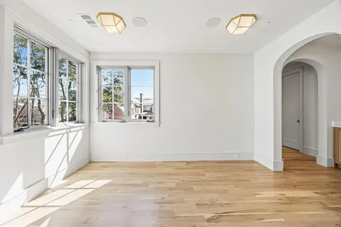 $5,995,000 | 4021 Southwestern Boulevard, University Park, TX 75225