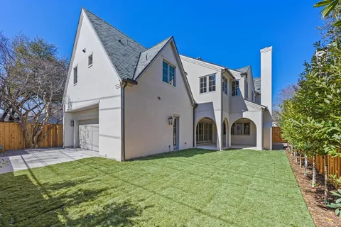 $5,995,000 | 4021 Southwestern Boulevard, University Park, TX 75225