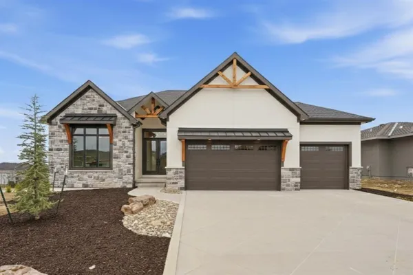 $999,000 | 25541 West 114th Terrace, Olathe, KS 66061