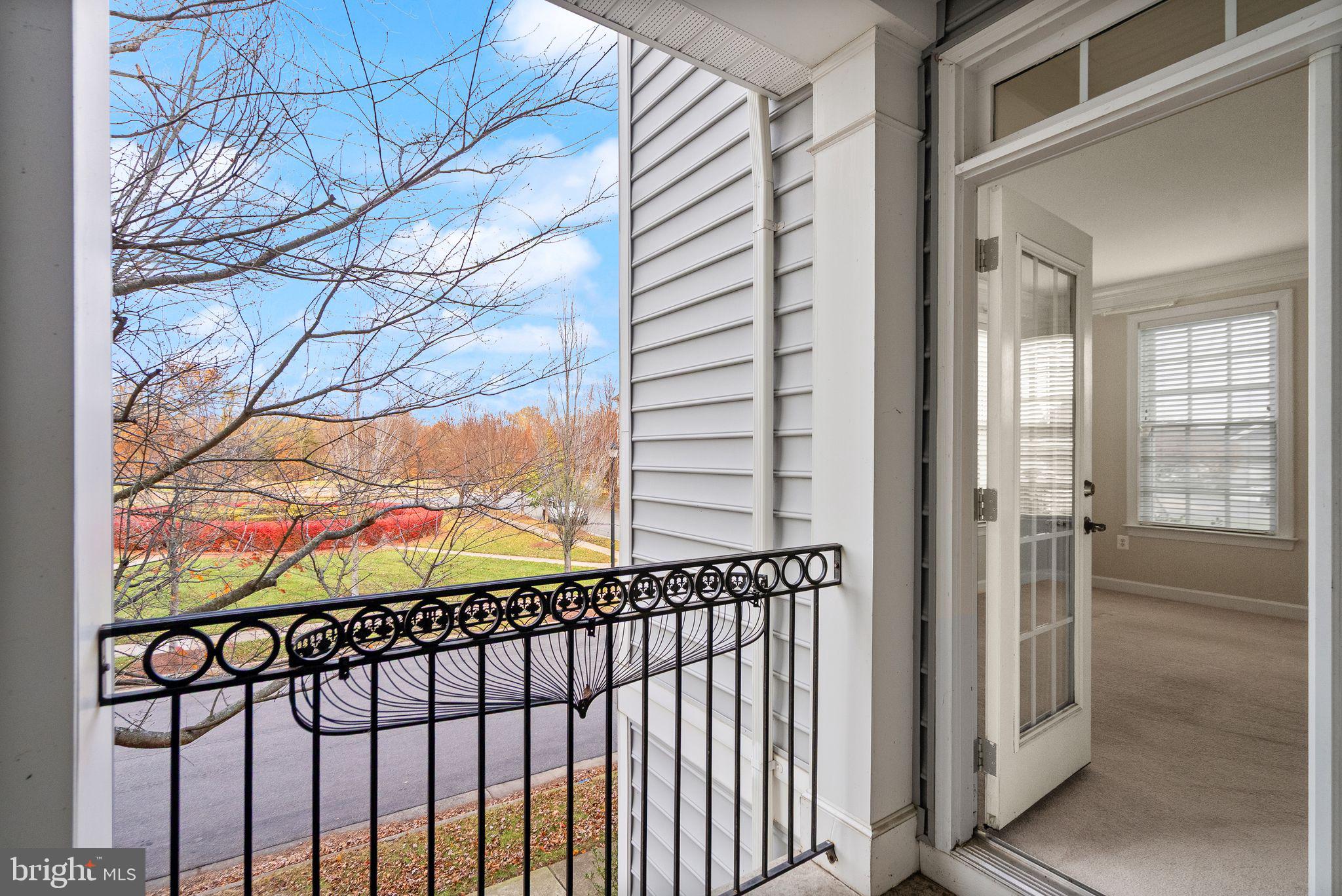 11821 Whitworth Cannon Lane Bristow, VA 20136 - Photo 18 of 70