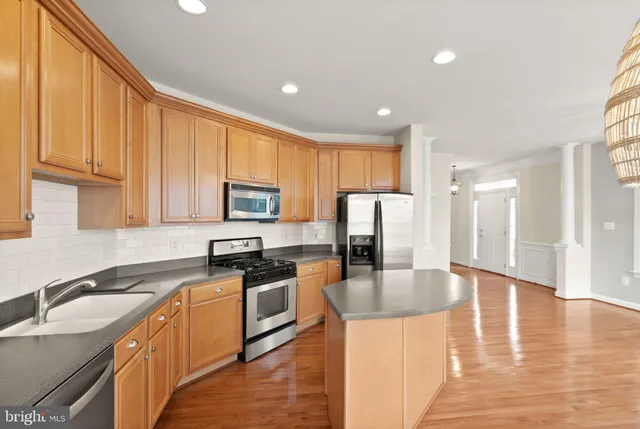 $3,000 | 11821 Whitworth Cannon Lane, Bristow, VA 20136