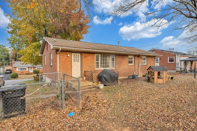 $240,000 | 5708 Sierra Drive, Roanoke, VA 24012