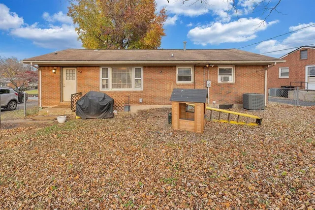 $240,000 | 5708 Sierra Drive, Roanoke, VA 24012