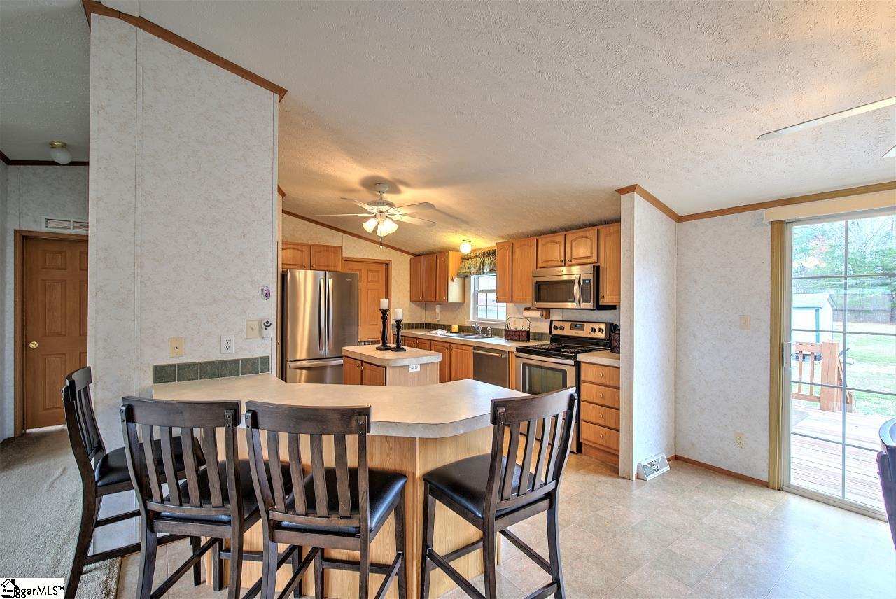 3687 Pennington Road Greer, SC 29651 - Photo 11 of 35
