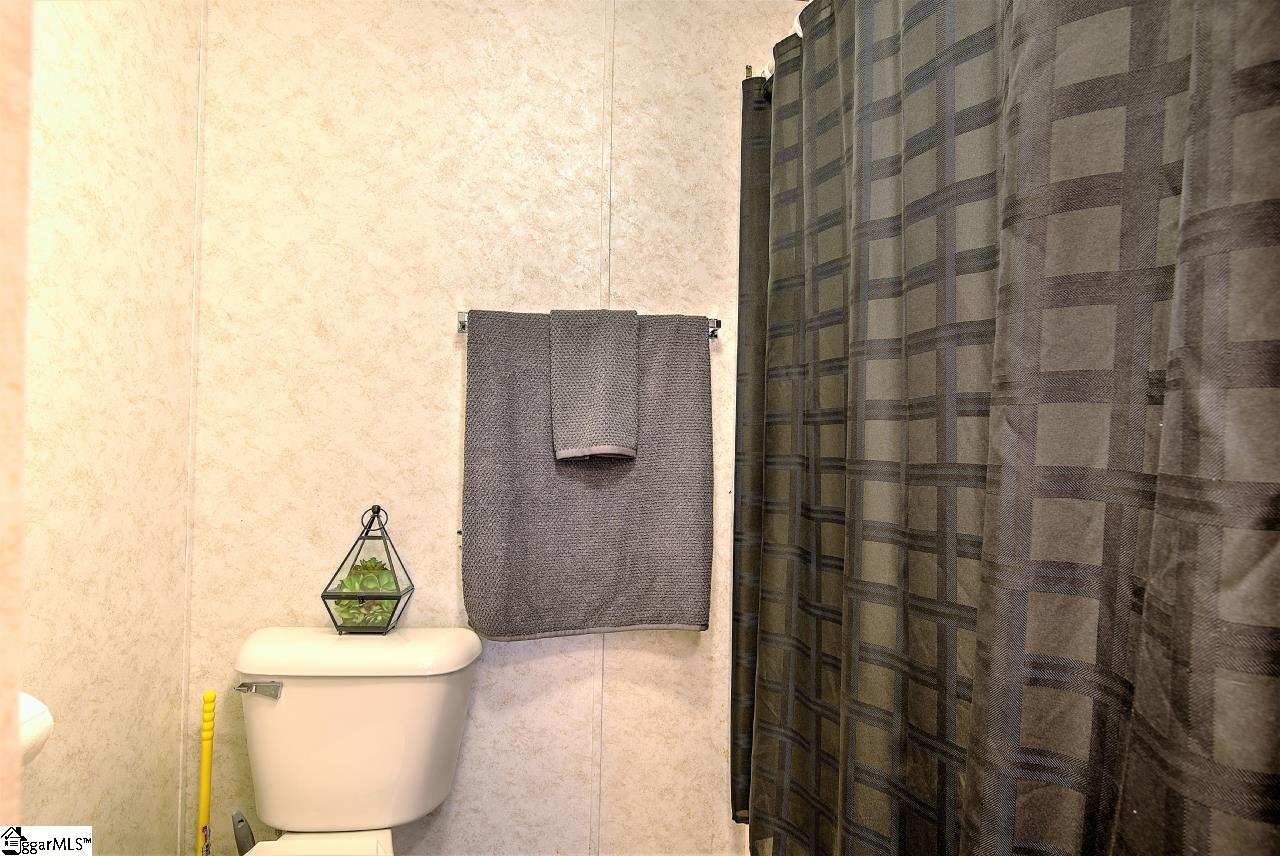 3687 Pennington Road Greer, SC 29651 - Photo 24 of 35