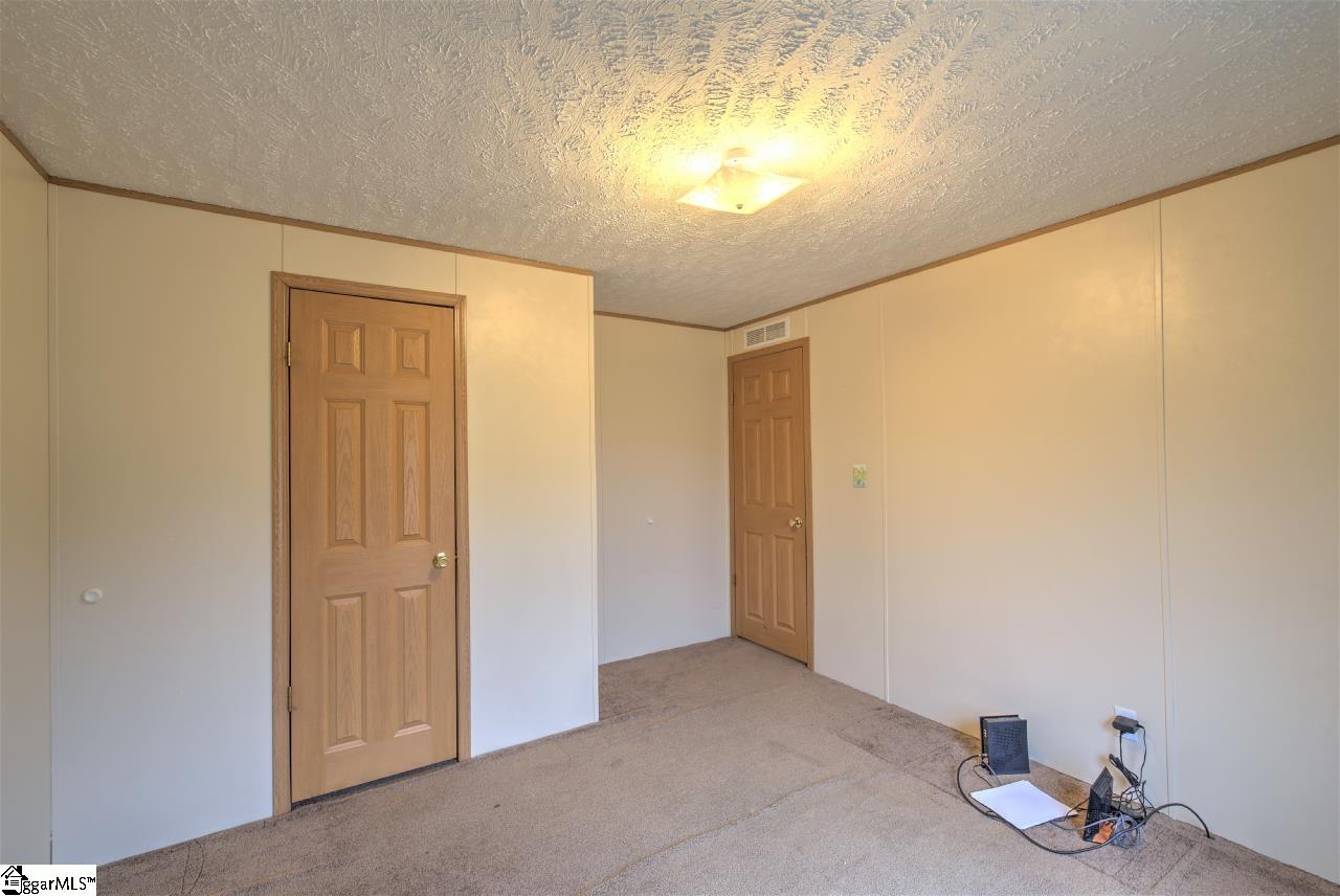 3687 Pennington Road Greer, SC 29651 - Photo 25 of 35