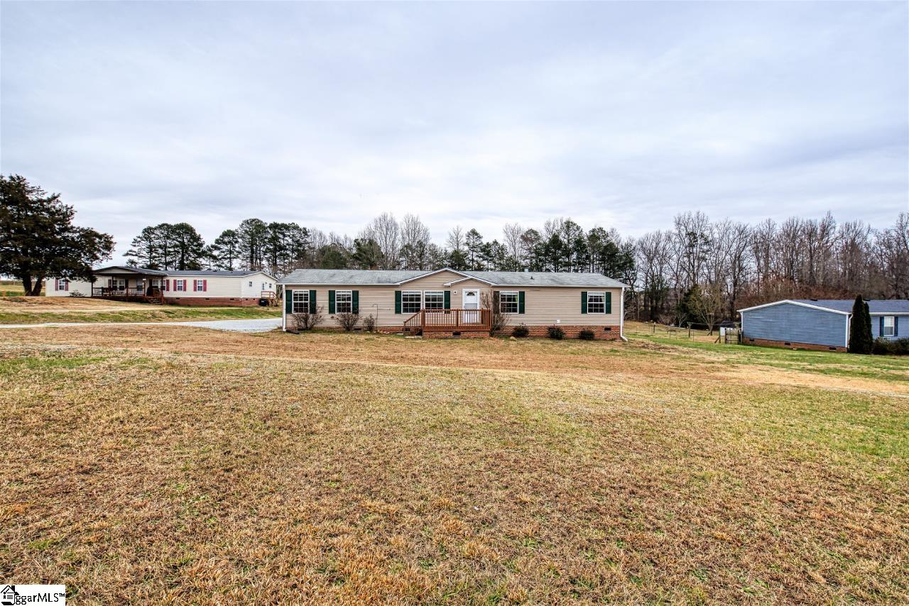3687 Pennington Road Greer, SC 29651 - Photo 3 of 35