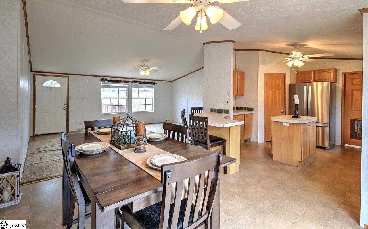 3687 Pennington Road Greer, SC 29651 - Photo 8 of 35
