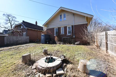 $199,900 | 2316 North Grant Boulevard, Milwaukee, WI 53210