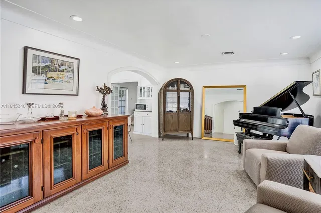 $5,850 | 280 Northeast Spanish Court, Unit 280, Boca Raton, FL 33432