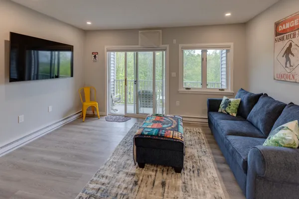 $290,900 | 36 Lodge Road, Unit C102, Lincoln, NH 03251