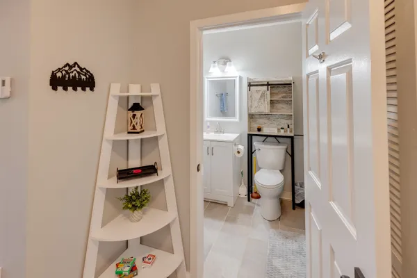 $290,900 | 36 Lodge Road, Unit C102, Lincoln, NH 03251