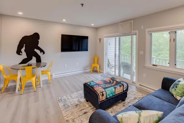 $290,900 | 36 Lodge Road, Unit C102, Lincoln, NH 03251