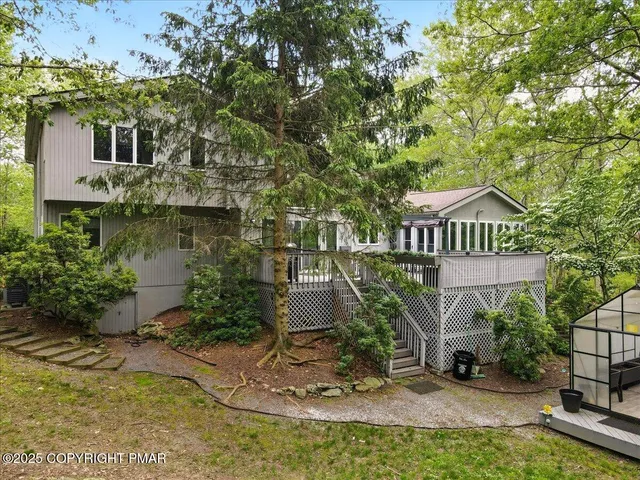 $615,000 | 202 Remuda Drive, Hawley, PA 18428