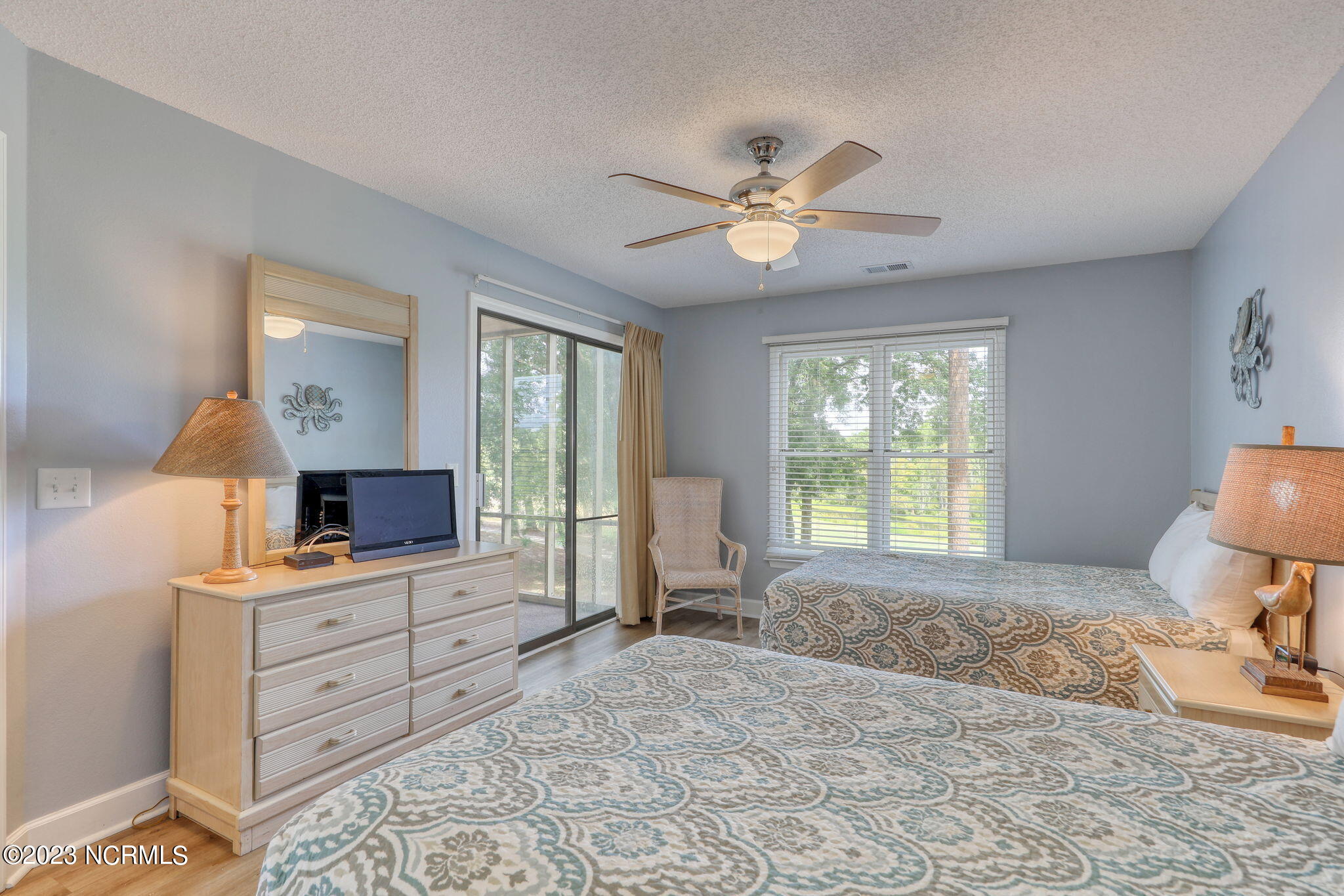 219 Clubhouse Road, Unit 403 Sunset Beach, NC 28468 - Photo 20 of 44 29-web-or-mls-IMG_0739