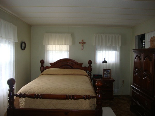 8 Puritan Road Taunton, MA 02780 - Photo 11 of 16 Gallery Image 11