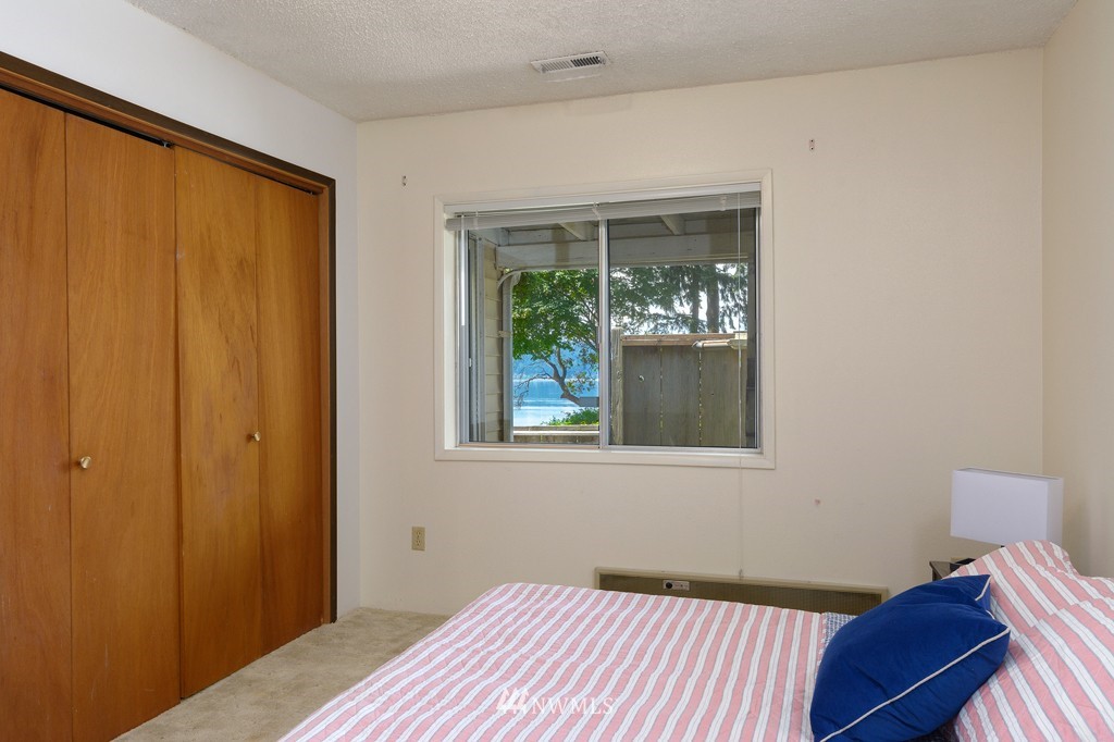 1175 Darling Road Northwest Bremerton, WA 98311 - Photo 12 of 24 Gallery Image 12