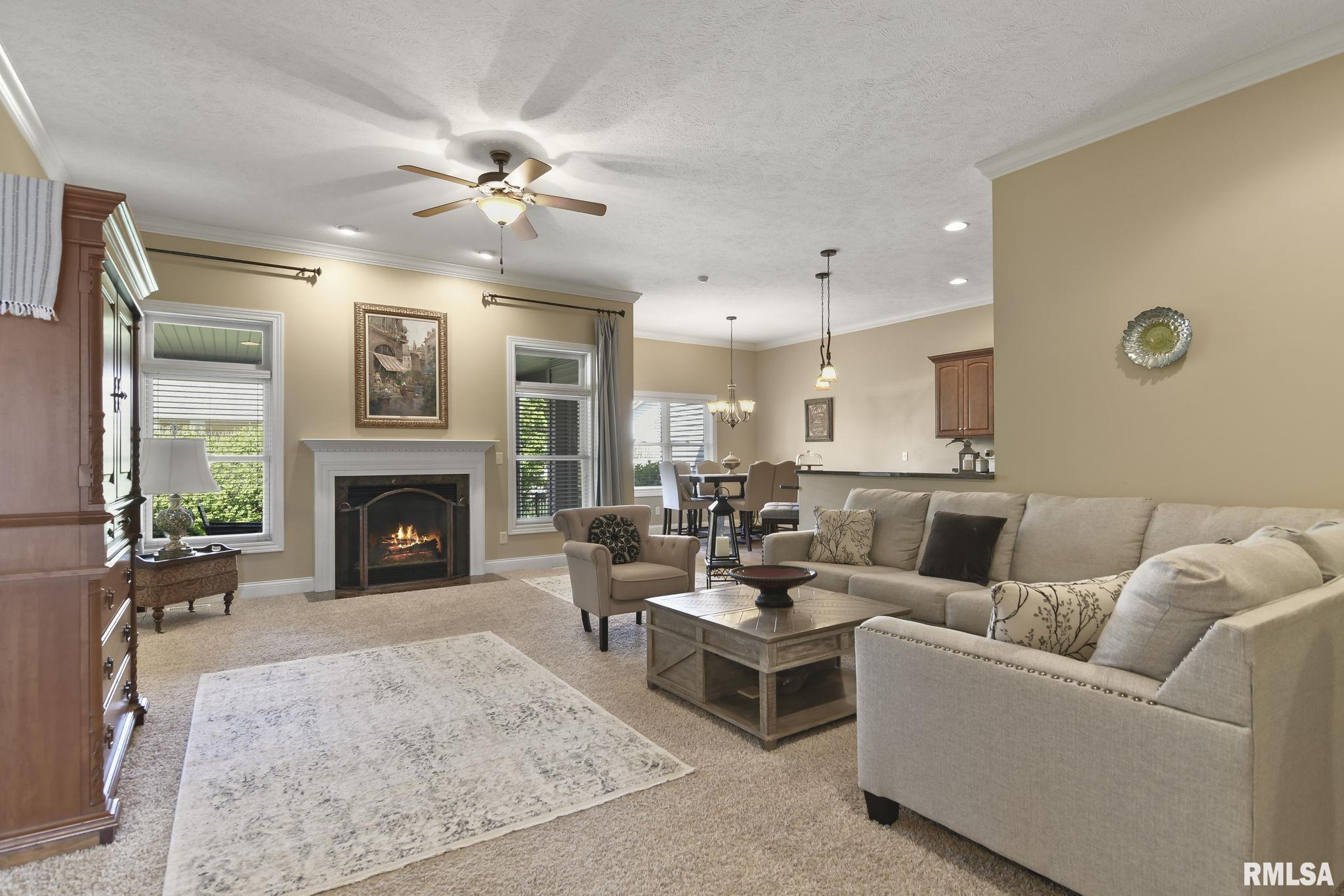 2707 Johnathan Place Springfield, IL 62711 - Photo 8 of 40 Gallery Image 8