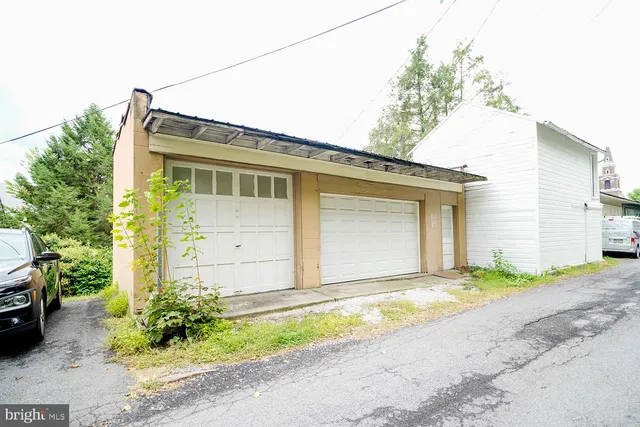 $235,000 | 125 East 3rd Street, Lewistown, PA 17044