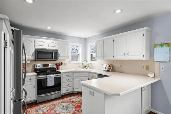 $387,500 | 1104 Regency Drive, Kearney, MO 64060