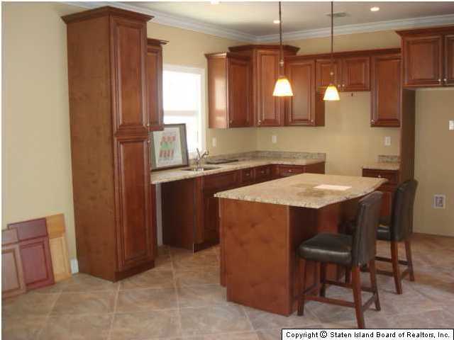 1006 Annadale Road Staten Island, NY 10312 - Photo 9 of 19 Additional Photo