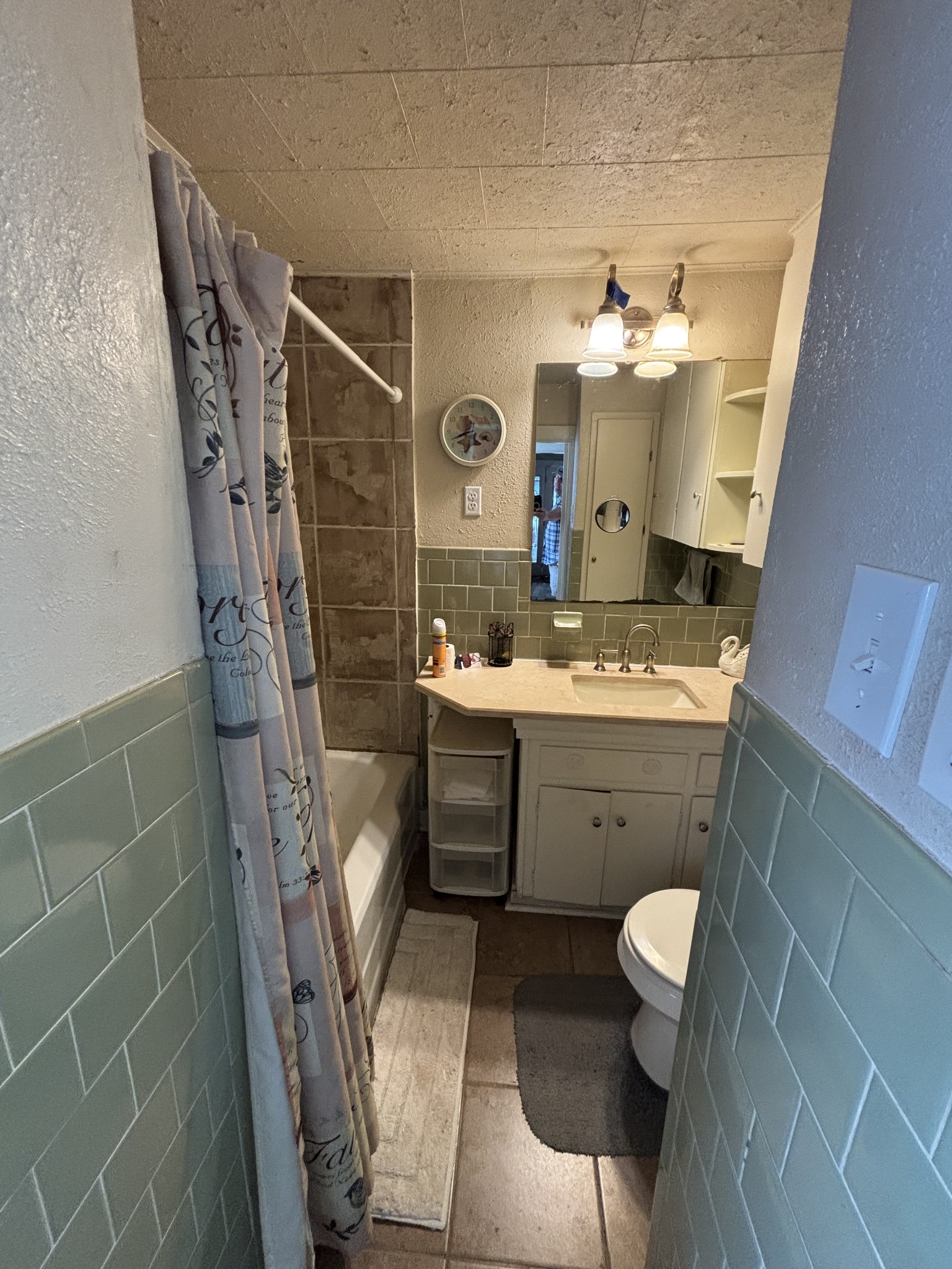 686 Clearview Road Cottontown, TN 37048 - Photo 15 of 22 a bathroom with a sink toilet and shower