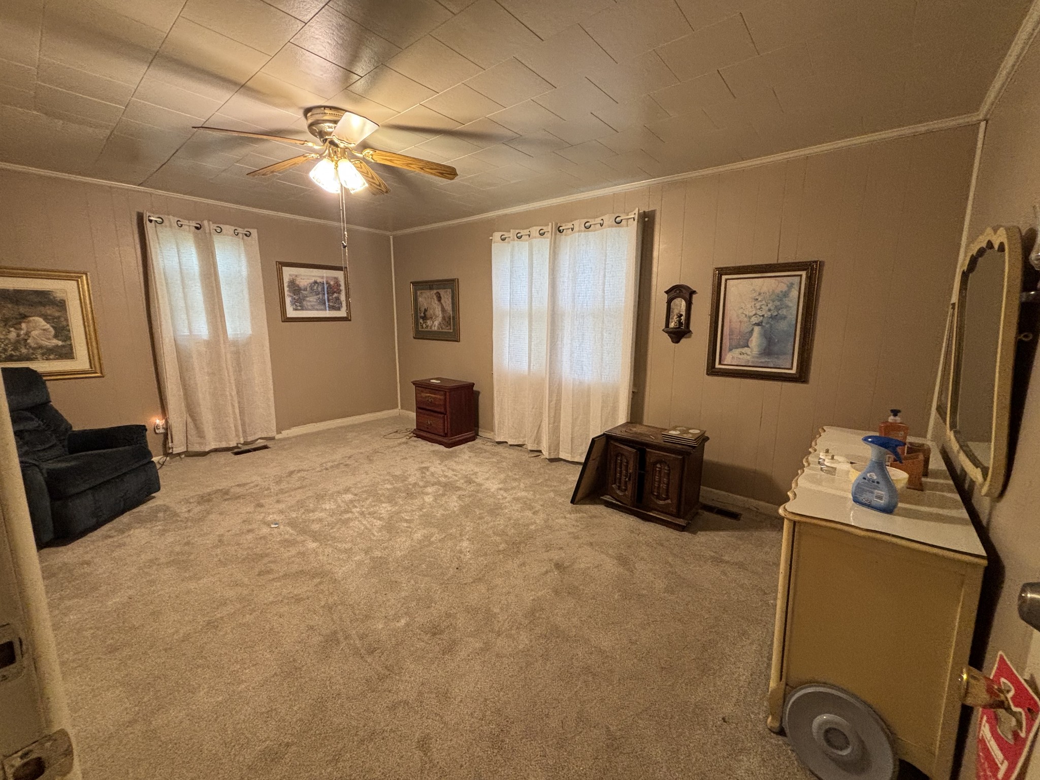 686 Clearview Road Cottontown, TN 37048 - Photo 19 of 22 a bedroom with furniture and a window