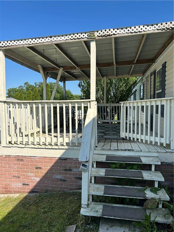 9 Scott Road Washington, PA 15301 - Photo 3 of 27 Covered front porch to entry
