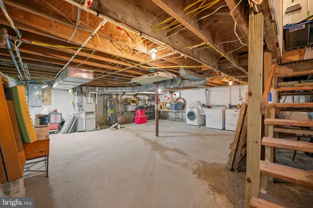 a view of a garage with wooden table