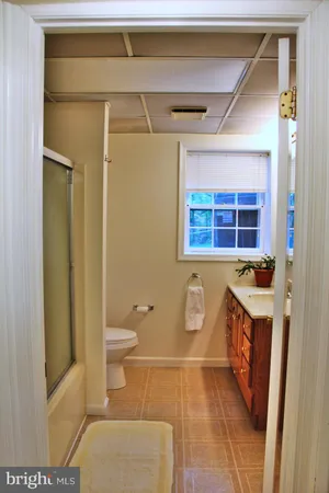 $1,600 | 813 Spring Valley Drive, Unit B, Fredericksburg, VA 22405