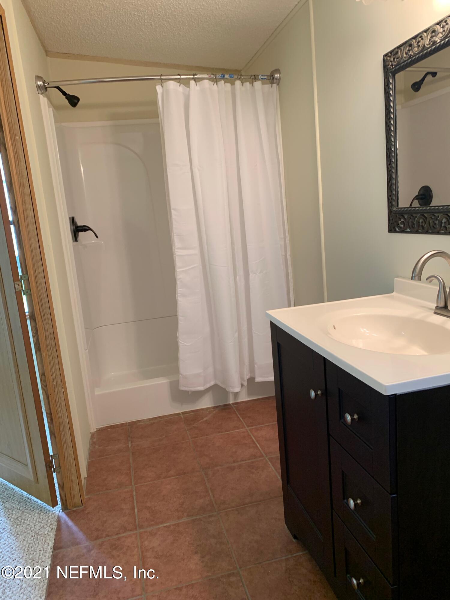 212 Magnolia Road Hawthorne, FL 32640 - Photo 36 of 36 IMG_1169