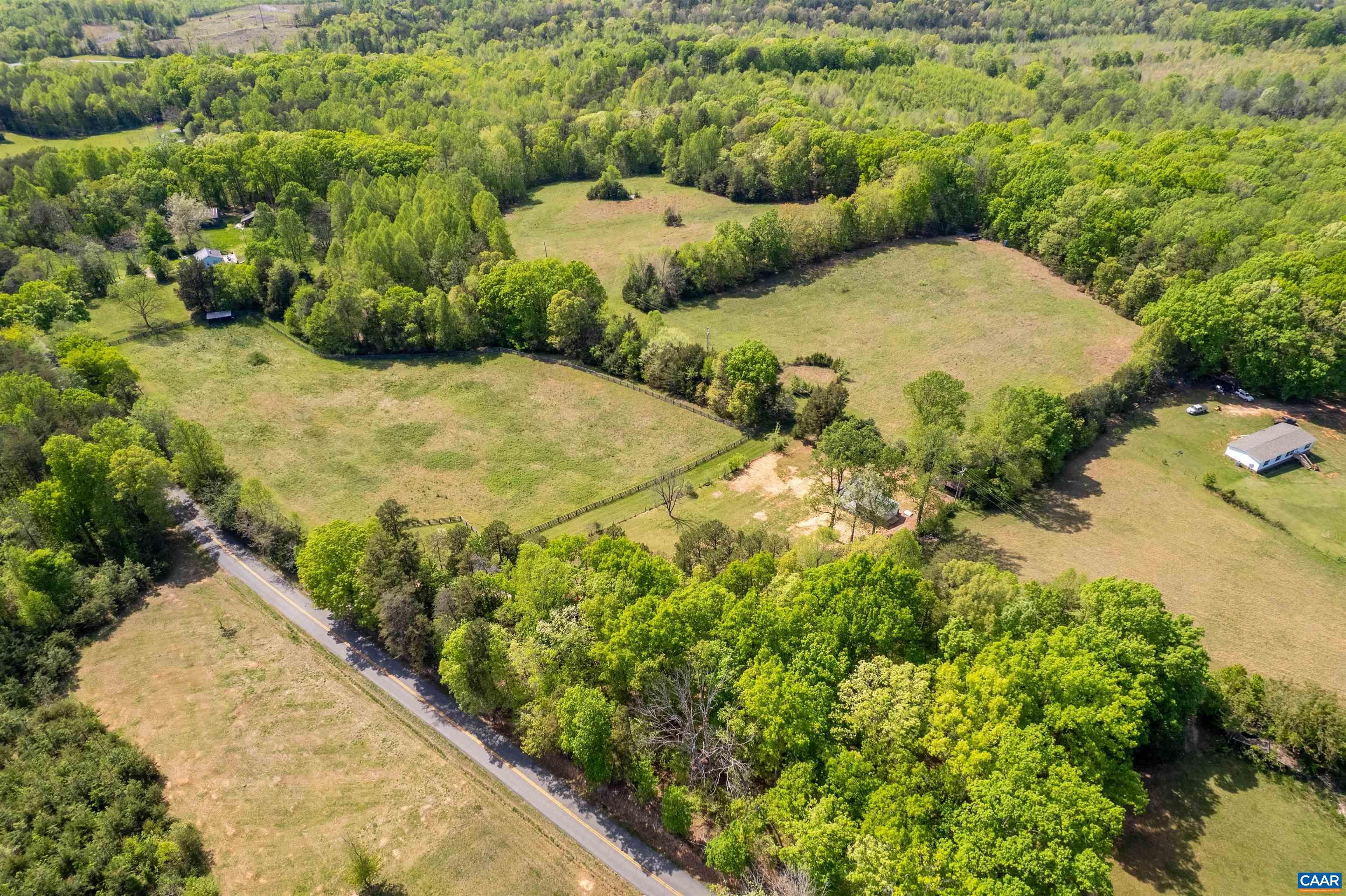 1867 Stage Junction Road Columbia, VA 23038 - Photo 40 of 46 a view of a garden with an outdoor space