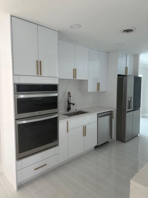 2521 Northeast 45th Street Lighthouse Point, FL 33064 - Photo 9 of 28 lh13