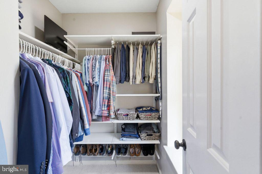 9118 Galbreth Court Springfield, VA 22153 - Photo 23 of 43