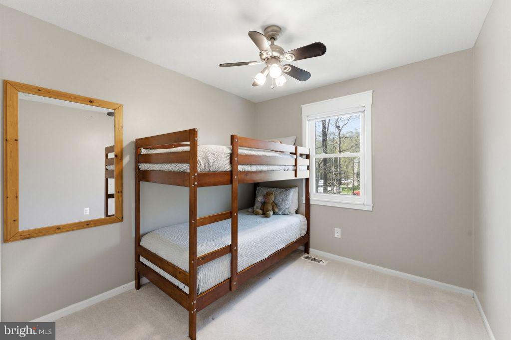 9118 Galbreth Court Springfield, VA 22153 - Photo 28 of 43