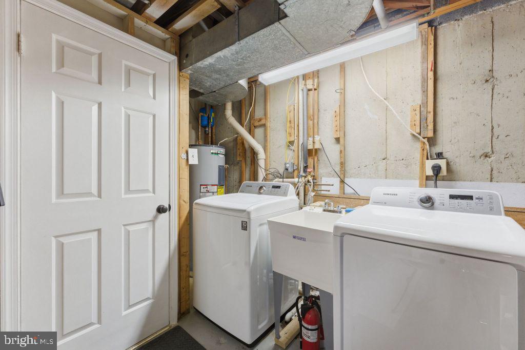 9118 Galbreth Court Springfield, VA 22153 - Photo 36 of 43