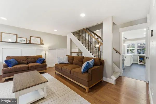 $610,000 | 9118 Galbreth Court, Springfield, VA 22153